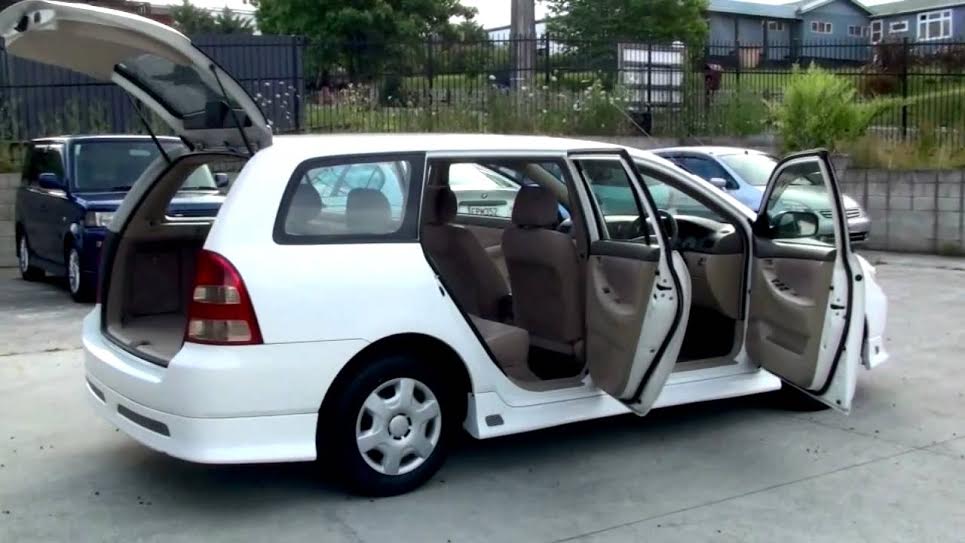 Toyota Nairobi - Airport Transfers